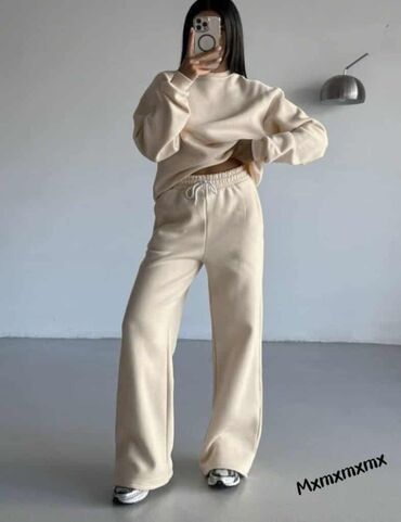 Ostalo: Cena 2700 din.Termo — 2