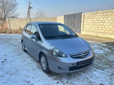 пассат 2007: Honda Fit: 2007 г., 1.5 л, Автомат, Бензин, Хетчбек