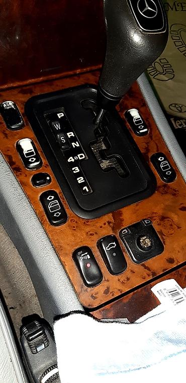 w210 şit: Mercedes-Benz W210 (E‑Class) üçün mərkəzi konsol komplekti Platası ilə — 1