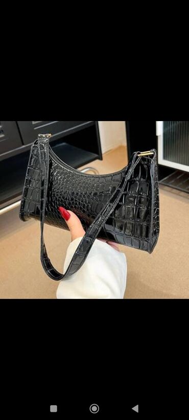 Çantalar: Əl çantası — 1