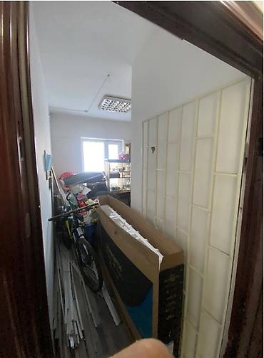 Продажа коммерческой недвижимости: Продажа магазинов В жилом доме, 54 м², С сигнализацией, 1 этаж — 10
