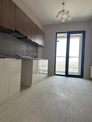 Kirayə mənzillər: Mayak residencdə 3 otaqlı mənzil kirayə verilir Mənzildə yaşayış — 2