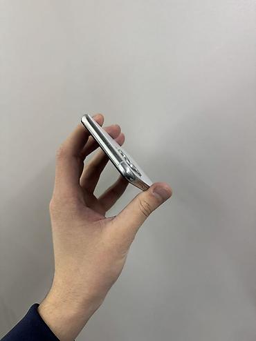 Apple iPhone: IPhone 11 Pro, Б/у, 256 ГБ, Белый, Защитное стекло, Чехол, 80 % — 5