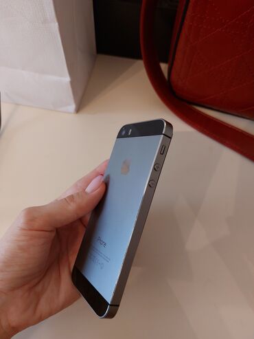 meizu 5s чехол: IPhone 5s | 16 ГБ | Черный Требуется ремонт