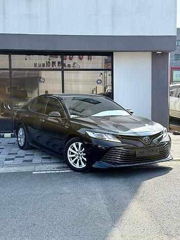 Toyota: Toyota Camry: 2019 г., 2.5 л, Гибрид — 4