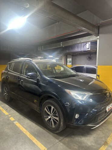 нехия 2: Toyota RAV4: 2018 г., 2.5 л, Автомат, Бензин