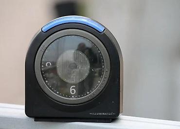 Satovi za kuću: Vintage Casio Illuminator TO-375 Budilnik. Extra rare! Dimezuije cca — 2