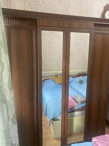 Klassik üslubda 4 qapılı dəhliz/yataq otağı dolabı - Material: taxta