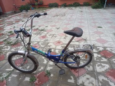 велосипед корейский: Şəhər velosipedi Stels, 20", sürətlərin sayı: 1