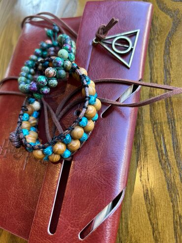 Toy paltarları və aksesuarları: Təbii daşlardan hazırlanmış çoxqatlı qolbaqlar seti - Material: təbii