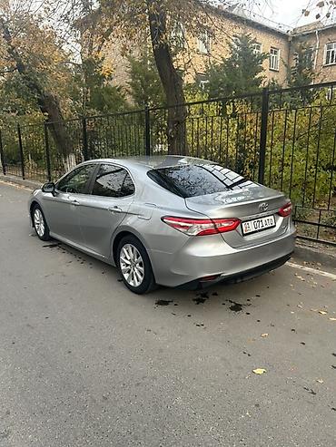 Продажа авто: Toyota Camry: 2018 г., 2.5 л, Автомат, Бензин, Седан — 6