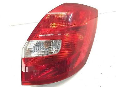 ml auto vrnjacka banja: STOP SVETLO DESNO HEČBEK ZA ŠKODA FABIA OD 2007. DO 2014. GOD. | — 1