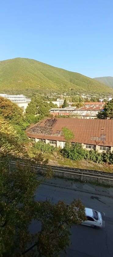 Köhnə tikili: Şəki, 4 otaqlı, Köhnə tikili, 100 kv. m — 10