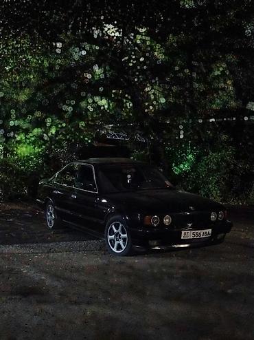 BMW 5 series: 1988 г., Автомат, Бензин, Седан