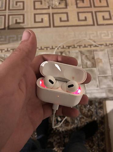 airpods pro sag: Yeni Simsiz (Bluetooth) Qulaqcıqlar, Apple, rəng - Ağ — 1