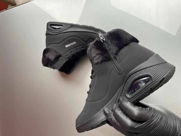 Ostale cipele: Skechers duboke cipele gležnjače Novo Brojevi 36 do 41 fb Moja — 2