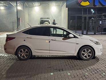 хюндай соната дн8: Hyundai Accent: 2013 г., 1.6 л, Автомат, Бензин, Седан — 4