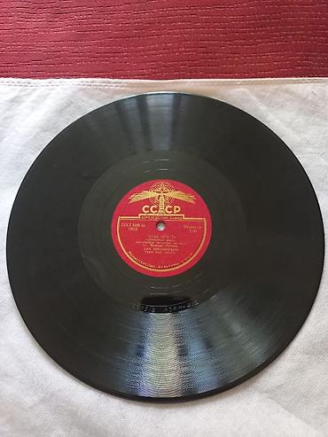 xonca satisi: Daş və Vinil Vallar satilir — 2