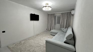 Долгосрочная аренда квартир: 3 комнаты, С мебелью полностью — 11