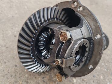 Auto delovi: Srce zadnjeg diferencijala Lada 21213,21214 Niva 1.7 br.1. Skinuto sa — 3