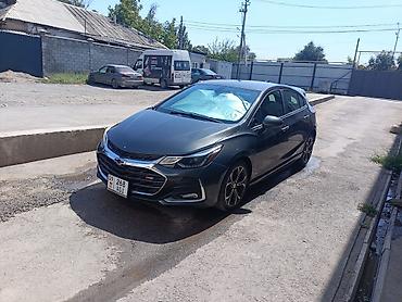 шевролет круз 2018: Chevrolet Cruze: 2018 г., 1.4 л, Автомат, Бензин, Хэтчбэк — 4