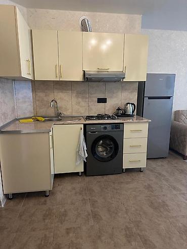 lenkaran urge ev: İcarəyə verilir 2 otaqlı yeni tikili 70 m², 8 Noyabr m. Kateqoriya — 3