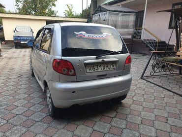 Daewoo: Daewoo Matiz: 2010 г., 0.8 л, Механика, Бензин, Седан