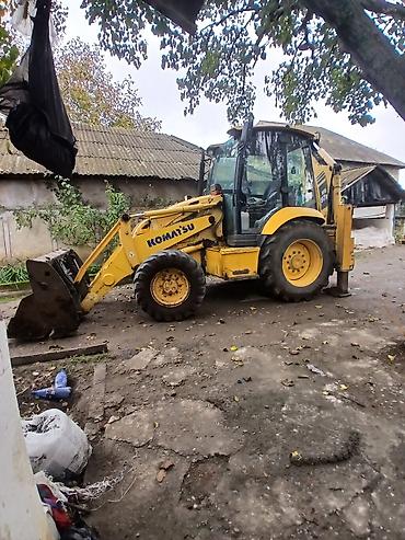 Komatsu ekskavator-yükləyici (backhoe loader) - Brend/model: Komatsu