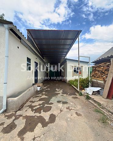 1: 🏠Продается дом в с. Сокулук 🟡 Комнаты: 4 🟡 Участок: 8 соток 🟡 — 2
