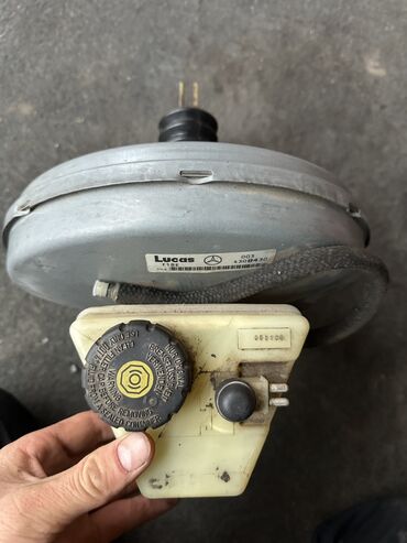 Силовые элементы кузова: Mercedes-Benz — 28