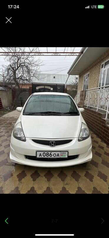 Honda: Honda Fit: 2005 г., 1.5 л, Вариатор, Бензин, Хэтчбэк