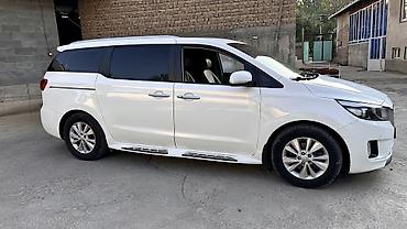 китайские авто в кредит: Kia Carnival: 2017 г., 2.2 л, Автомат, Дизель, Минивэн — 4