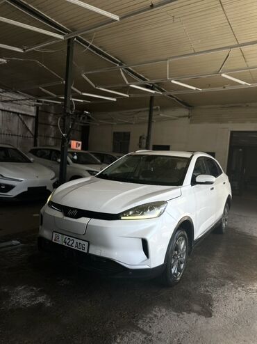 купить китайские электромобили: Weltmeister ex5
2021/03 
400 запас хода
Состояние отличное 
Цена 8800$