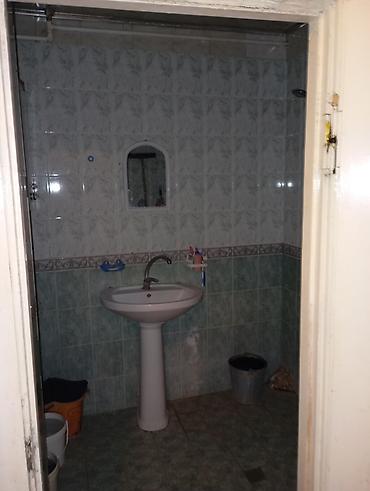 Квартиры: 2 otaqlı 3 otağa düzəldilmiş mənzil satılır. Bu yaxınlarda təmir — 10