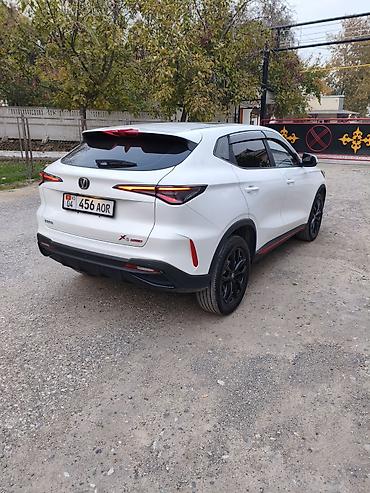 пороги на авто бишкек: Changan X5 Plus: 2025 г., 1.5 л, Автомат, Бензин, Кроссовер — 4