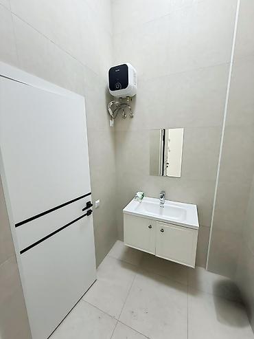 Аренда офисов: Аренда офисов, 60 м², В бизнес центре, С оборудованием, С отдельной кухней, С отдельным входом — 7