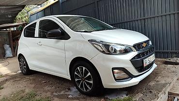 Chevrolet Spark: 2019 г., 1 л, Вариатор, Бензин