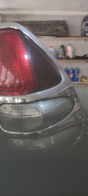 30 kuza prius: Məhsul: Arxa fara komplekti Təsvir:2 si 100 manat .pradonun arxa — 2