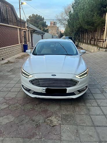 ford fujin: Ford Fusion: 2 l | 2018 il 124000 km Sedan — 5
