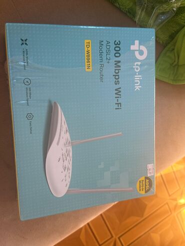 netis modem: Qiymət 40 azn, qiyməti də üstündə var. Heç açılmayıb