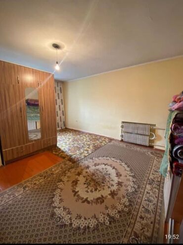 1 комнатный квартира керек: 1 комната, 30 м², Хрущевка, 4 этаж, Старый ремонт