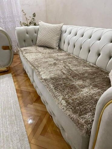 dekorativni prekrivači za krevet: Za trosed