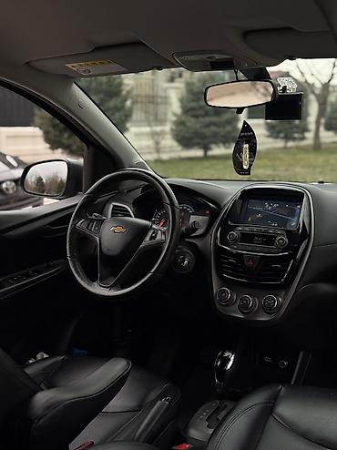 Chevrolet: Chevrolet Spark: 2019 г., 1 л, Вариатор, Бензин, Хэтчбэк — 16