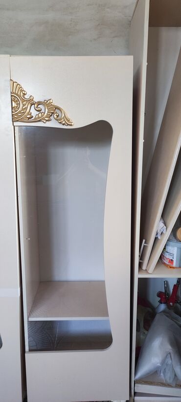 mdf mebel: Açılan, 1 qapı Düz dolab, Qorka