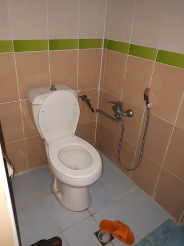 Həyət evləri və villaların satışı: Binəqədi qəs. 3 otaqlı, 85 kv. m, Orta təmir — 8