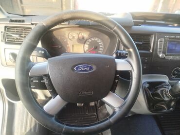 Ford: Ford Transit: 2.2 l | 2010 il 267200 km Van body type — 19