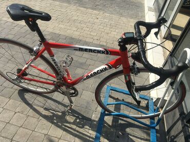 İdman velosipedləri: Yol velosipedi – Eddy Merckx Xüsusiyyətlər: - Brend/model: Eddy — 2