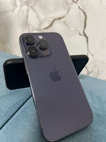 Apple iPhone: IPhone 14 Pro, 256 ГБ, Deep Purple, Зарядное устройство, В рассрочку, 94 %