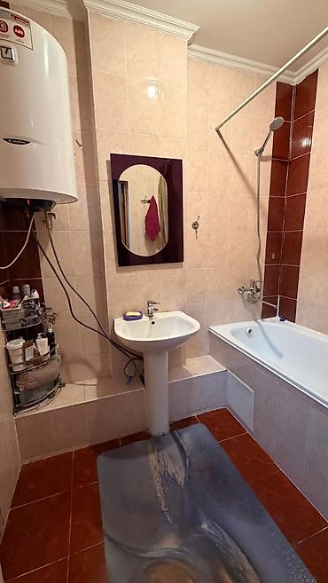 2 8: 3 комнаты, 80 м², 7 мкр Элитка, 7 этаж, Косметический ремонт — 7