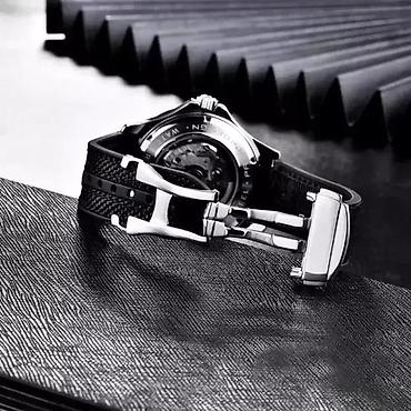 Ručni satovi: PAGANI DESIGN PD-1685 - 42mm - Bela - Omega Homage Potpuno nov muški — 2